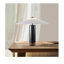 Nordic Bedroom Bedside Lamp Luxury Desktop Decorative Lights Iron Lampshade Table Lamp